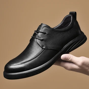 Обувки от естествена кожа 2023 Ежедневни Обувки за мъже, Пешеходната обувки на равна платформа, Бизнес официалната обувки от телешка кожа